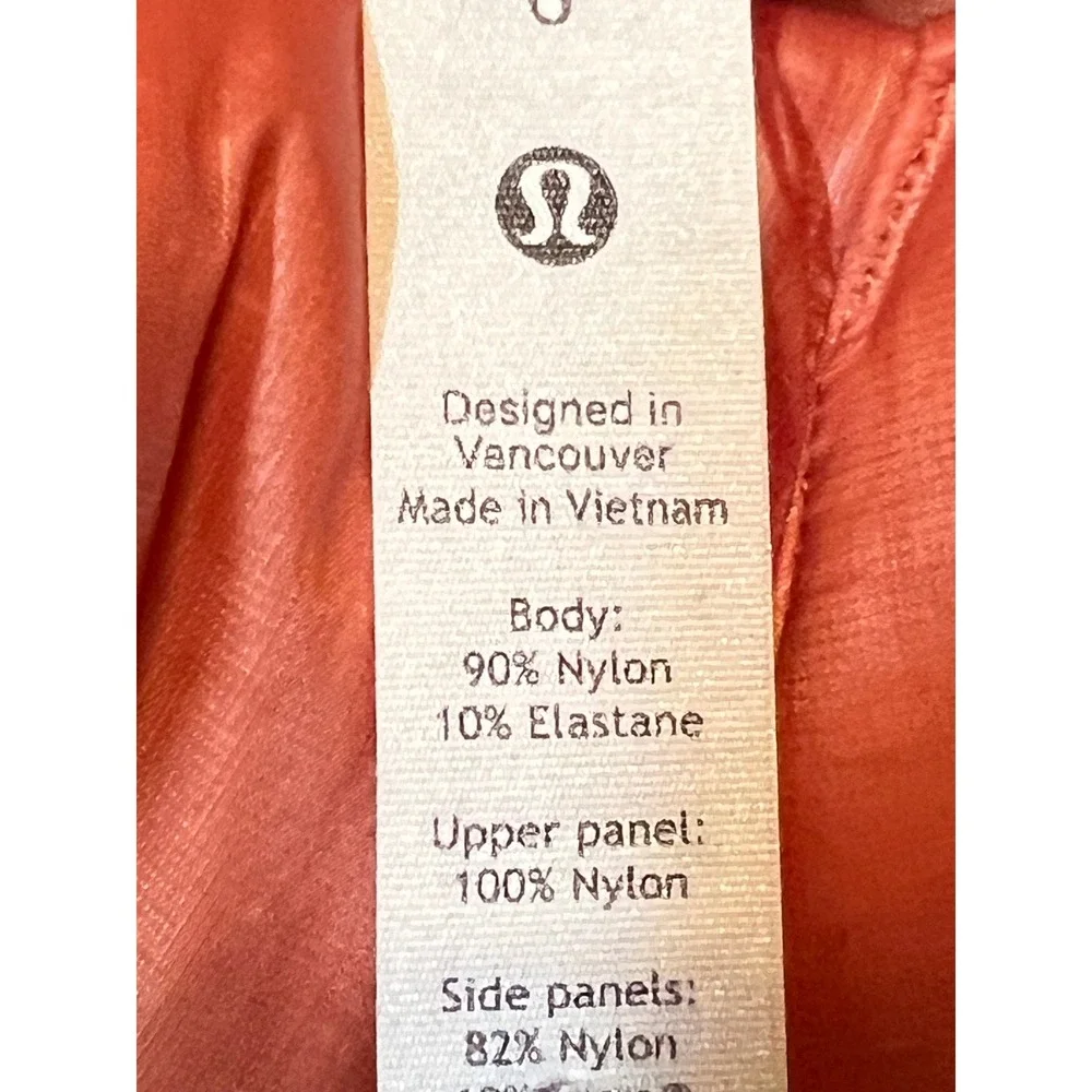 lululemon athletica lightweight insulated